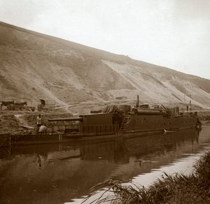 炮艇，法国北部Genicourt，c1914-c1918 作者 不明