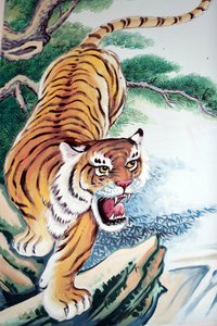 Hoi Tuong Te Nguoi Hoa 佛教中国寺庙。 老虎画。 富国岛。 越南。 作者 不明