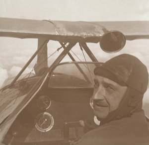 在1200米的云层中，c1914-c1918 作者 不明