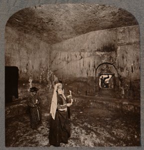 国王陵墓的内部，通往纳布卢斯，c1900年 作者 不明
