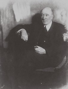 伊凡（Ivan Vladislavovich Zholtovsky） 作者 不明