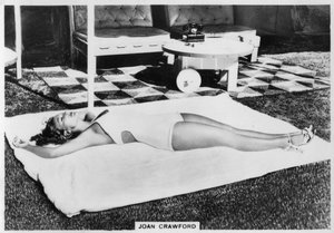 琼·克劳福德（Joan Crawford），美国女演员和电影明星，1938年 作者 不明