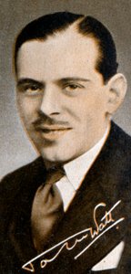 约翰·瓦特（John Watt）1901-1960，广播电台和制片人，1935年 作者 不明
