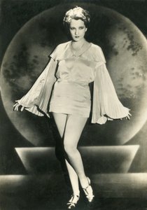 朱丽叶·康普顿（Juliette Compton），1938年。 作者 不明