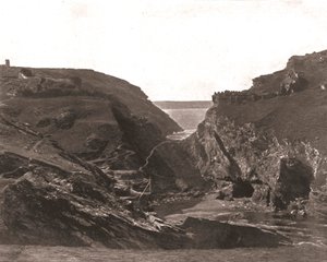 亚瑟王城堡，廷塔杰尔，康沃尔，1894年。 作者 不明
