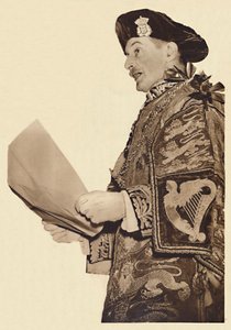 武器之王宣布国王，1936年，1937年 作者 不明