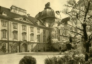 克洛斯特新堡修道院，下奥地利州克洛斯特新堡，摄于1935年。 作者 不明