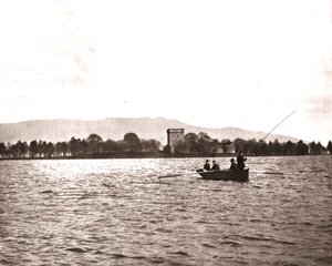Lochleven城堡，苏格兰，金罗斯，1894年。 作者 不明