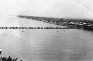 第一次世界大战，美索不达米亚，巴格达下浮桥，1918年 作者 不明