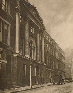 亚当兄弟（Adams Brothers）为皇家艺术学会建造的豪宅，约建于1935年。 作者 不明