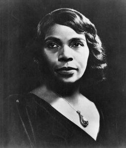 玛丽安·安德森（Marian Anderson）1899-1993，美国音乐节 作者 不明