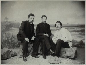 马克西姆·高尔基（Maxim Gorky），伊万·布宁（Ivan Bunin）和尼古拉·特列肖夫（Nikolai Teleshov），1900年 作者 不明