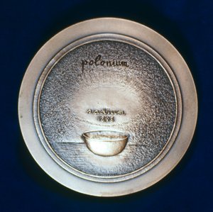 纪念波兰出生的法国物理学家Marie Sklodowska Curie的勋章，1967年 作者 不明