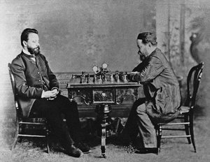 米哈伊尔·奇戈林（Mikhail Chigorin 1850-1908）和威廉·斯坦尼茨（William Steinitz）1836-1900在哈瓦那（1880，1880） 作者 不明