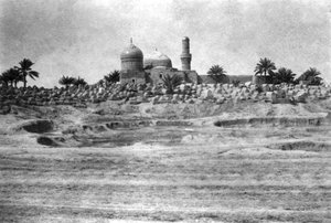 1918年在巴格达附近的清真寺和墓地 作者 不明