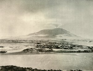 1908年6月14日，埃雷布斯山（Erebus）火山爆发，1909年 作者 不明