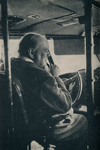丘吉尔先生与英国皇家空军-在1942年，1945年伯威克飞船的控制下。 作者 不明