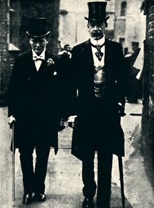 刘易斯·哈考特先生和丘吉尔先生，c1900年，1945年。 作者 不明