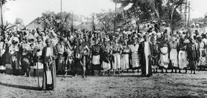 蒙巴萨的土著舞蹈演员，1924-1925年，1937年 作者 不明