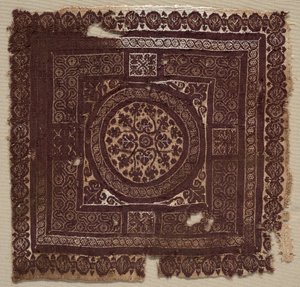 带符号隔行结的装饰品，400-600 s。 作者 不明