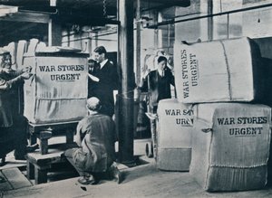 将卡其色的捆包打包发给政府，c1914 作者 不明