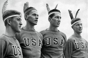 1936年，美国柏林奥运会第八名获得金牌得主 作者 不明