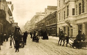 彼得罗夫卡街在冬天，俄罗斯莫斯科，1912年 作者 不明