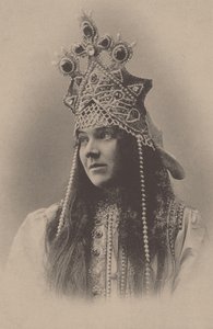 娜杰日达-伊万诺夫娜-扎贝拉-弗鲁贝尔1868-1913年在歌剧《沙皇的新娘》中扮演玛法的肖像，1899年 作者 不明
