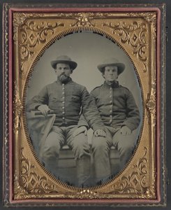 Private Charles Chapman of Company A, 10th Virginia Cavalry Regiment, left, and unidentified soldier 作者 不明