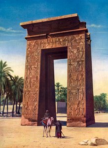 1933-1934年在埃及卡纳克（Karnak）的第三托勒密王朝 作者 不明