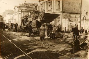 1920年代苏联莫斯科特维尔大街的道路工程 作者 不明