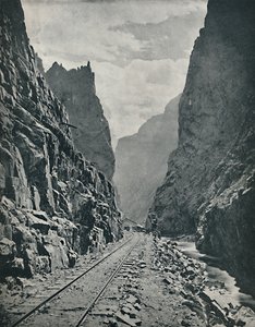阿肯色皇家峡谷，建于1897年。 作者 不明