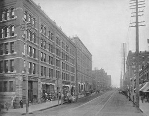 华盛顿州西雅图市第二街，建于1897年。 作者 不明