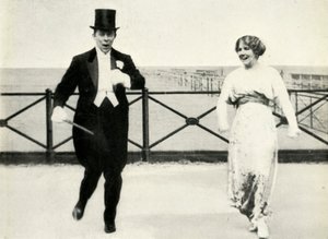 西摩·希克斯（Seymour Hicks）和埃拉琳·泰里斯（Ellaline Terriss），c1907年，1947年。 作者 不明