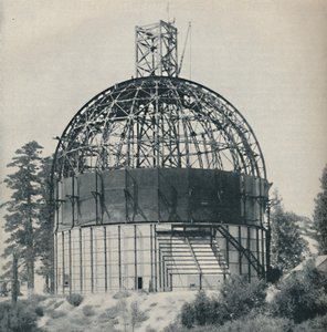 盖有天文猛Ma象的骷髅圆顶，c1935年 作者 不明