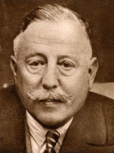 索尔·纽曼（Sol G Newman），英国广播电影公司负责人，1933年 作者 不明