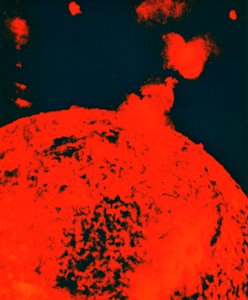 太阳爆发 作者 不明