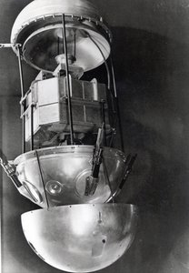 俄国人造卫星1号人造卫星，1957年 作者 不明