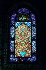 彩色玻璃窗，苏莱曼清真寺，1557年 作者 不明