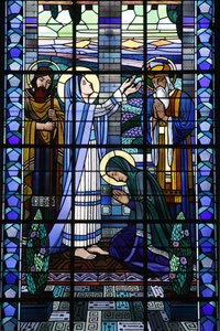 Stained glass in Notre Dame du Rosaire catholic church: the Visitation, Saint-Ouen, France 作者 不明