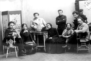 学生，1908年在俄罗斯圣彼得堡的一个革命小组成员。 作者 不明