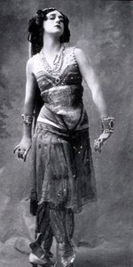 塔玛拉·卡尔萨维纳（Tamara Karsavina），俄罗斯芭蕾舞演员，1911年 作者 不明