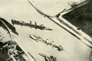 Zeebrugge港口封锁，1919年。 作者 不明