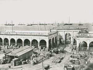 海关大楼，墨西哥韦拉克鲁斯，1895年。 作者 不明