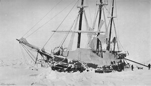 从压力堆中挖出的框架。 1895年3月底，1897年 作者 不明