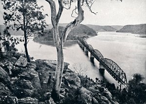 霍克斯伯里河桥，1900年。 作者 不明