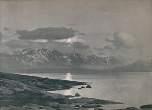 1914年的《午夜太阳》。 作者 不明