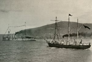 1909年1月1日在利特尔顿港的Nimrod Passing HMS Powerful ... 作者 不明