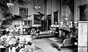 伦敦威斯敏斯特宫演讲厅的红色客厅，c1905年 作者 不明