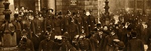 1910年，1933年，在伯克贝克银行（Birkbeck Bank）上奔跑。 作者 不明